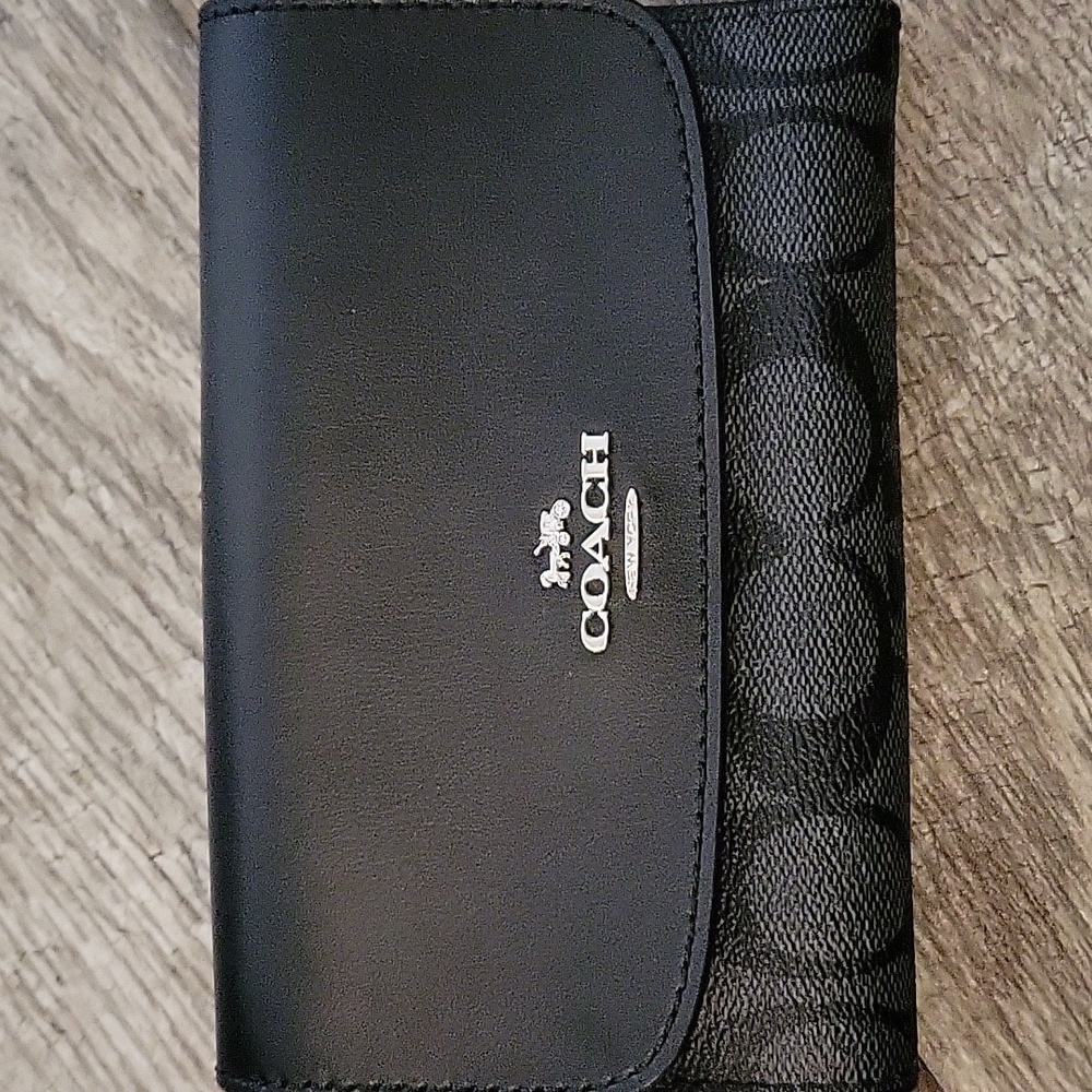 COACH Signature Envelope Wallet F32485 Smoke Black Medium NWT - Picture 3 of 11